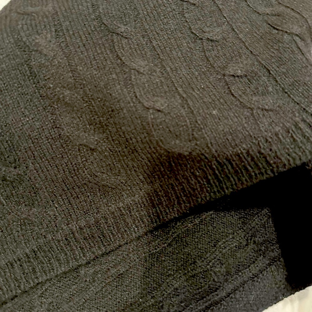 Pure Cashmere Cable Knit Poncho - Picture 9 of 11